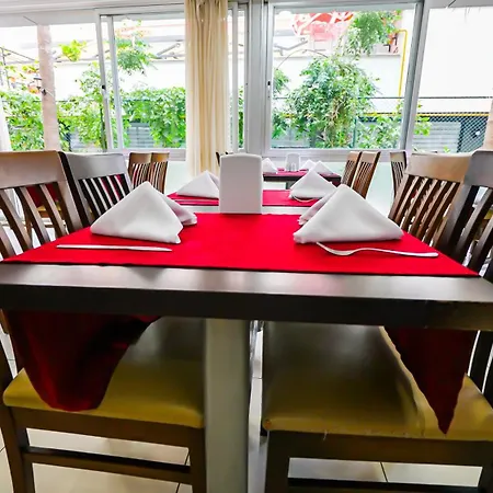 Sea Bird Beach Hotel 4*