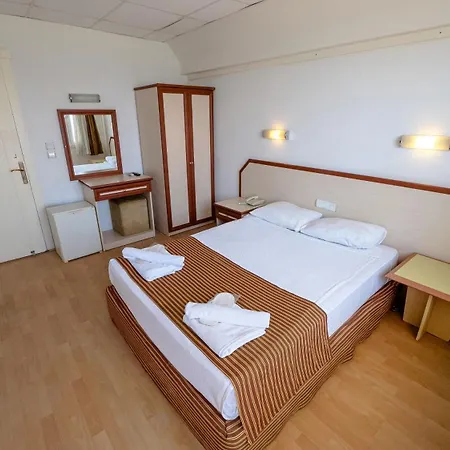Отель Sea Bird Beach 4*