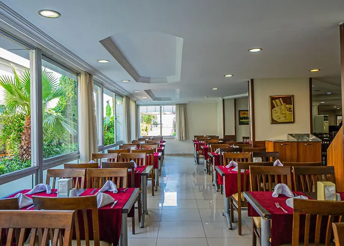 Sea Bird Beach מלון 4*