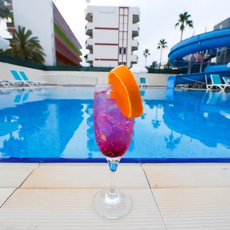 Sea Bird Beach 4*